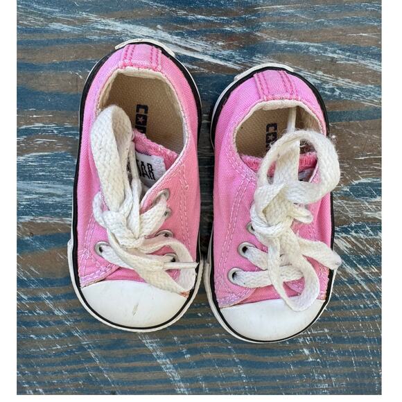 Converse All Star PINK Kids/toddler/baby sneakers/shoes, size 4 - Picture 3 of 9